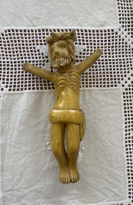 Escultura Cristo Rosa Ramalho