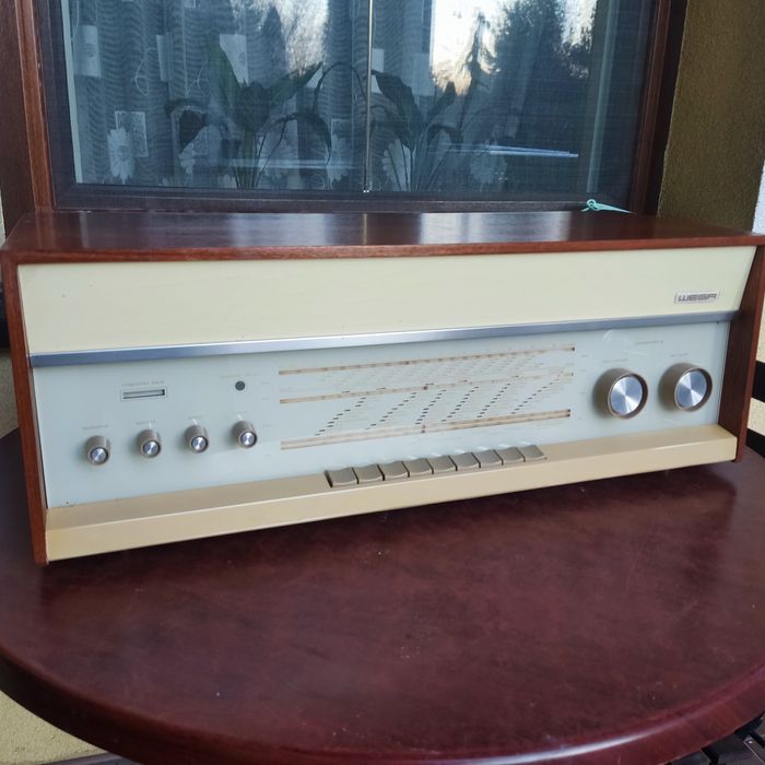 Lampowy amplituner Wega Radio loewe opta
