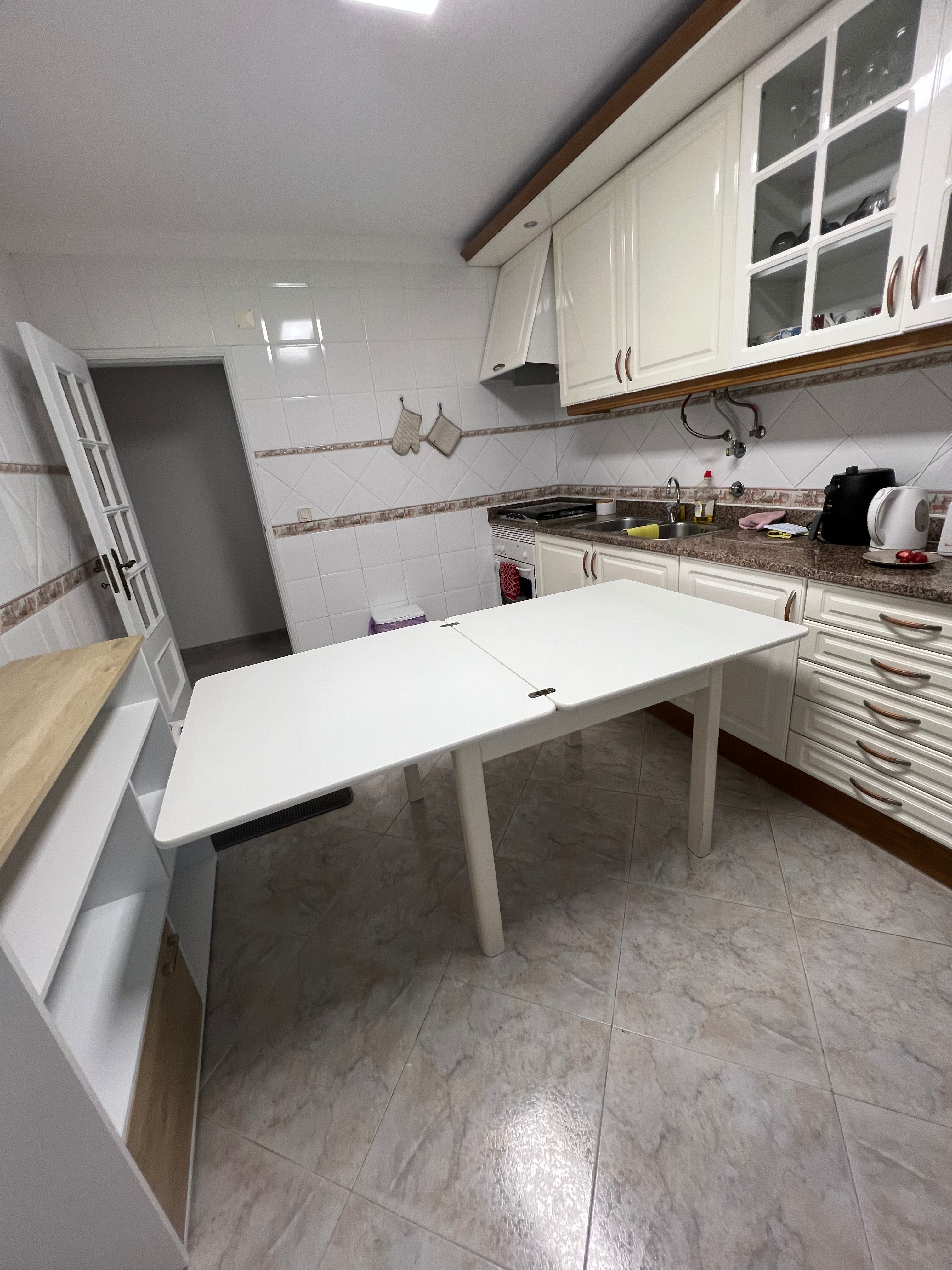 Mesa de Cozinha Extensível