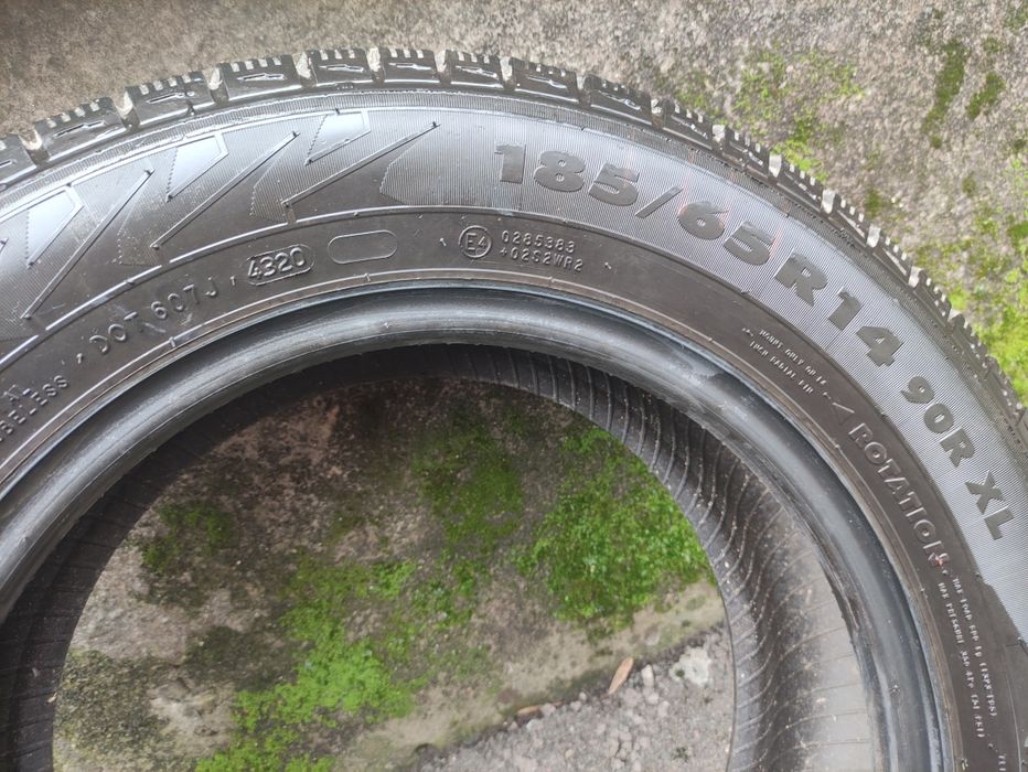 2 шт. Nokian Nordman RS2 185/65 R14 зимові шини б/у
В гарному стані. Б