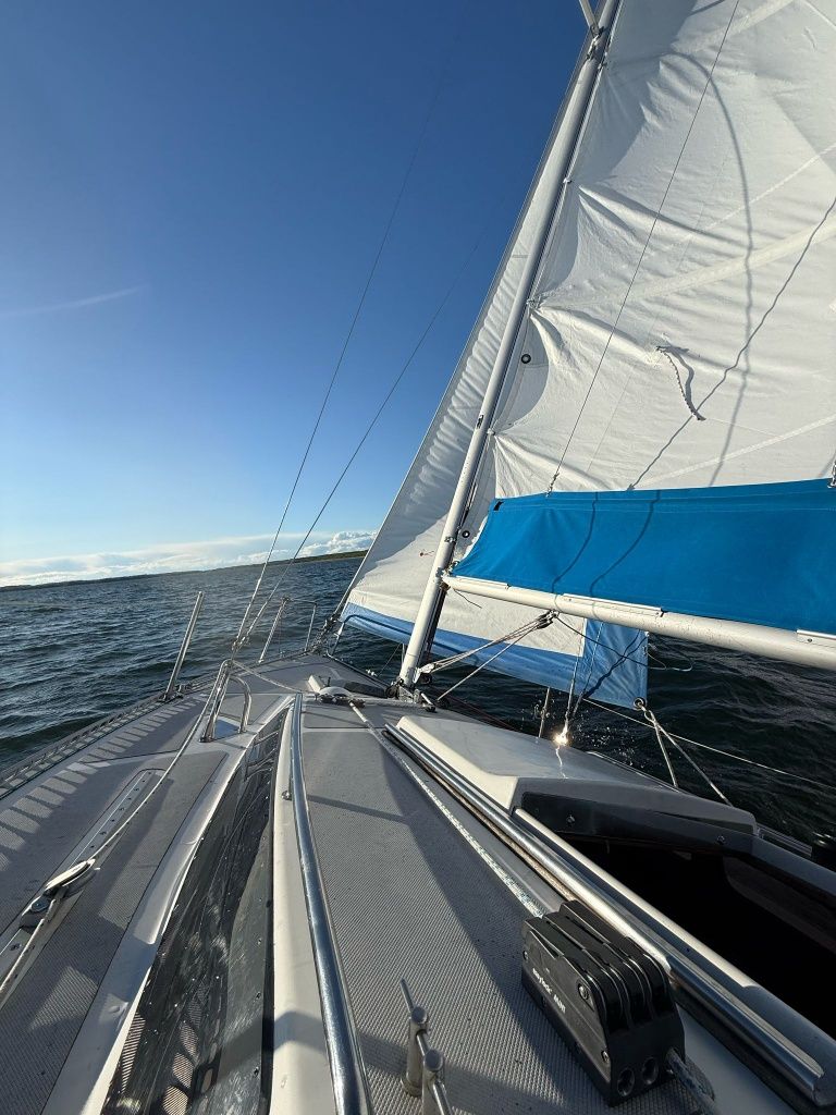 Jacht Żaglowy Mazury Bez Patentu Czarter Jachtu Mors 720 wynajem