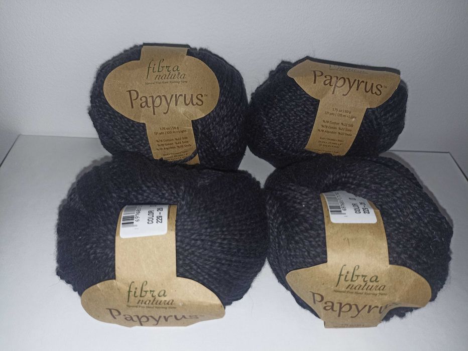 Papyrus 22% jedwab 78% bawełna czarna włóczka 4 motki po 50 gr