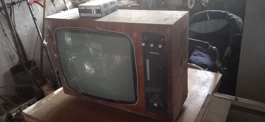 Telewizor ametyst