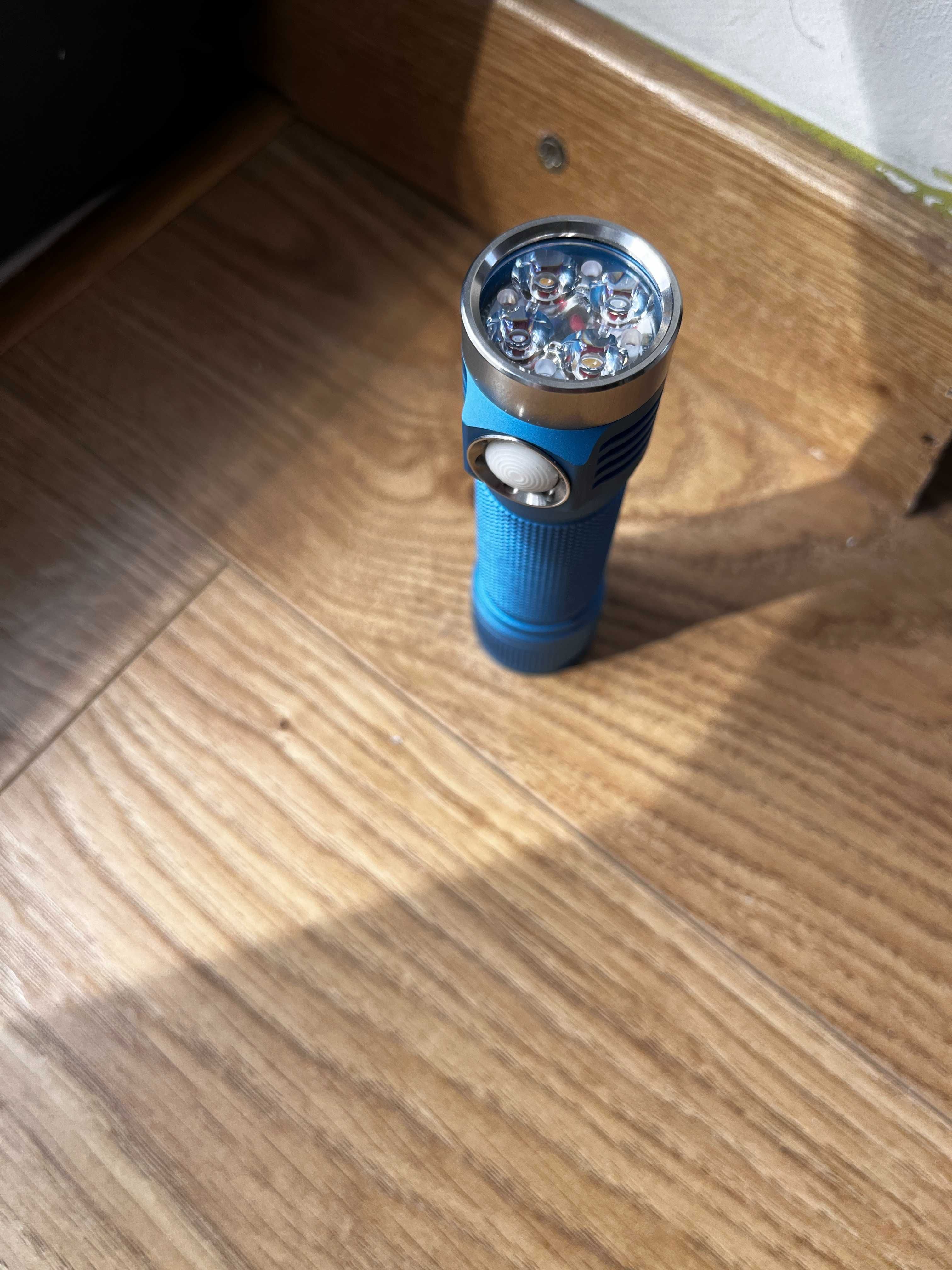 Latarka emisar D4K noctigon EDC