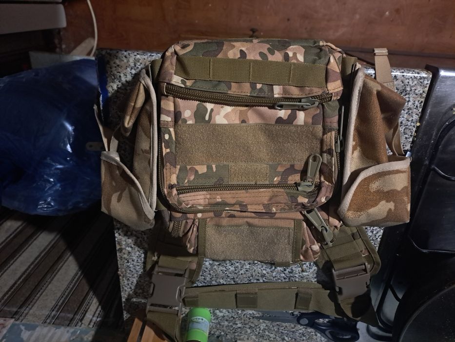 Сумка  тактична ( tactical geard  ) набедрена з 2 зймними карманами