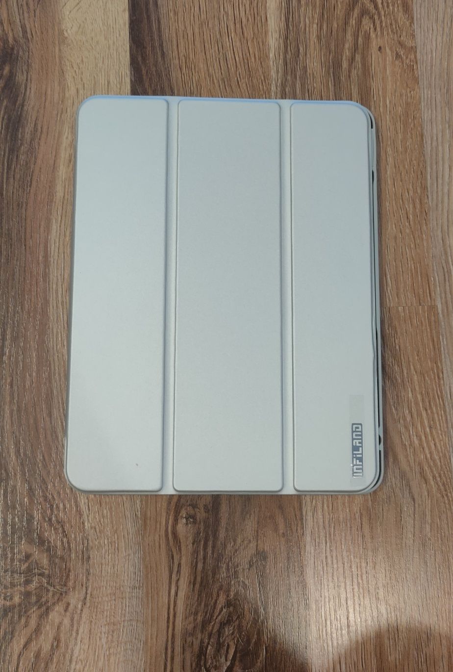 Etui iPad Air 11 - srebrne