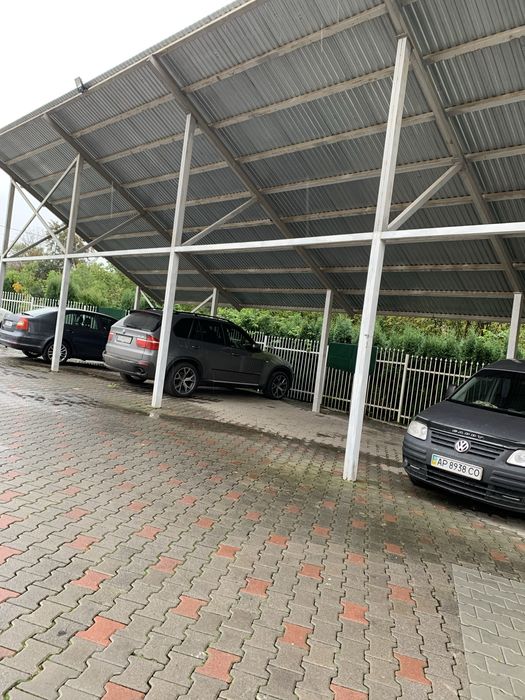 Студія, подобово, центр. Кіцмань.