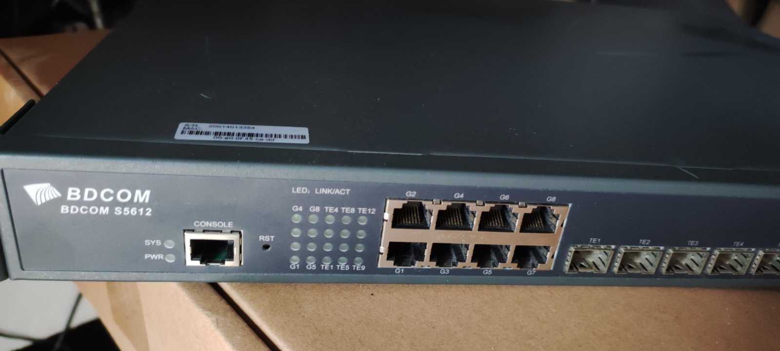 Мереживне BDCOM S5612-2AC