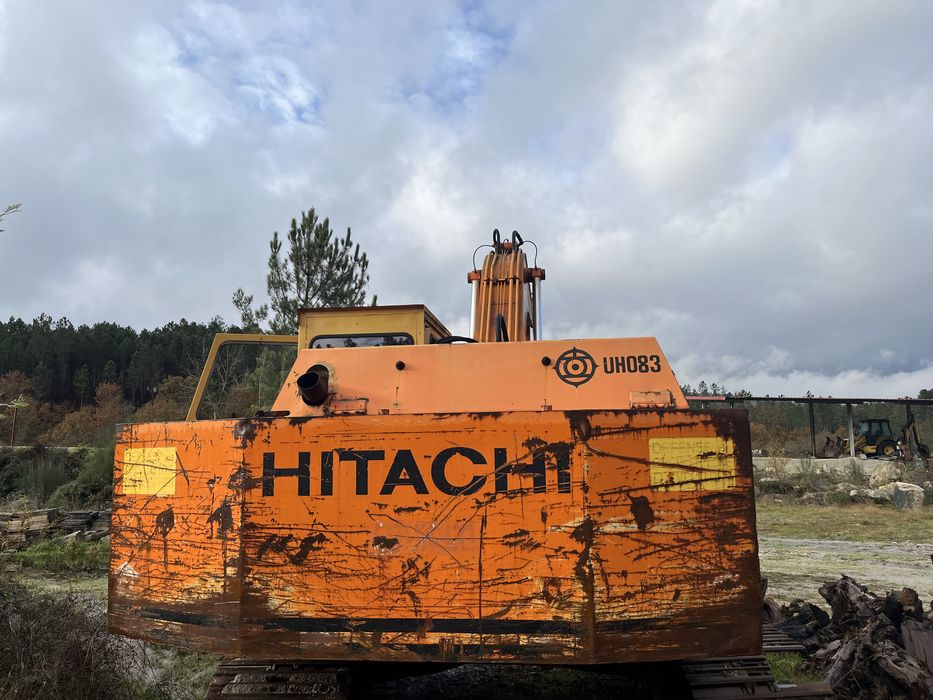 Giratória Hitachi