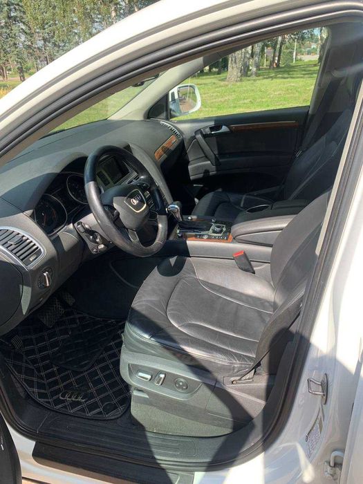 Ауді Q7, 2015 року