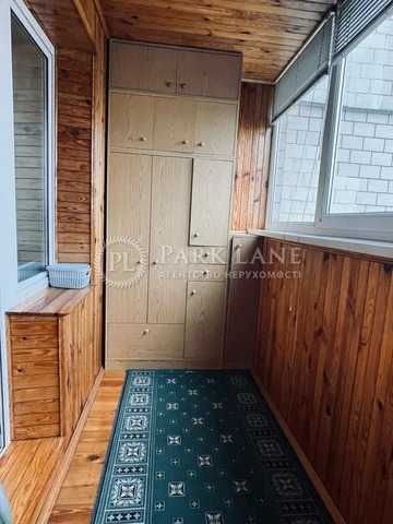 Оболонь ,Івасюка 20,Мінська ,Оболонська набережна .