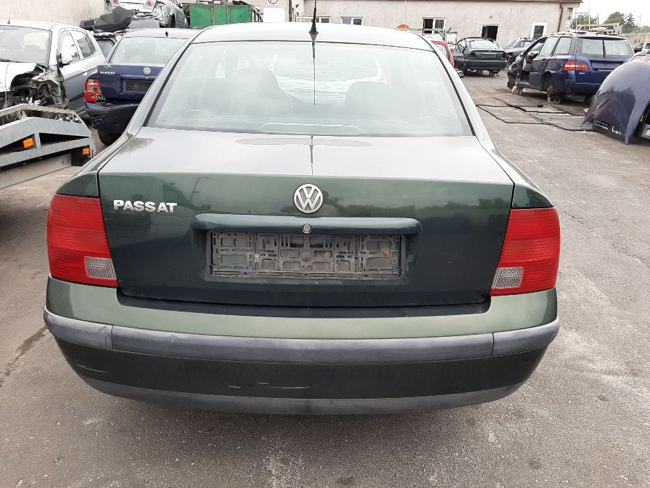 VW Passat B5 Klapa tylna