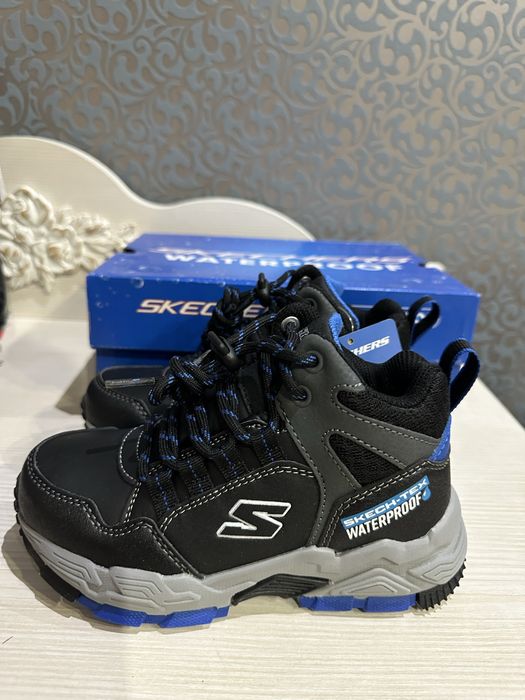 Демісезонні чоботи Skechers p 27 27,5 28,5 30 32 33 33,5 35