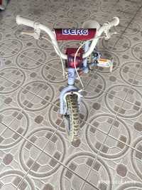 Bicicleta de criança da marca Berg