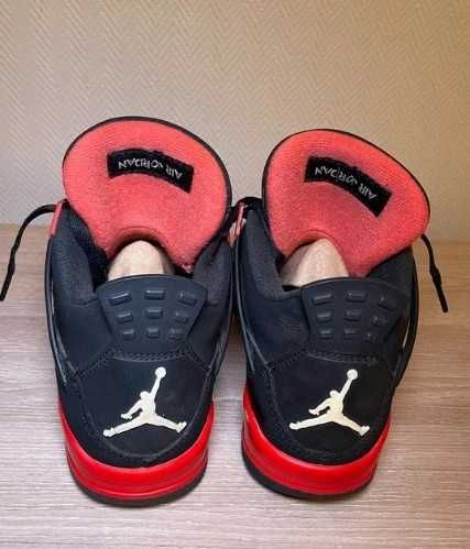 Jordan 4 Retro Red Thunder  R.41