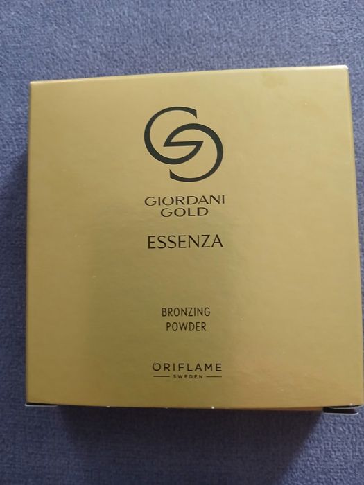 Puder giordani gold oriflame