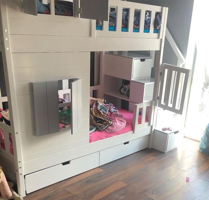 Łóżko pietrowe domek biało - szary firmy WOODPASSION