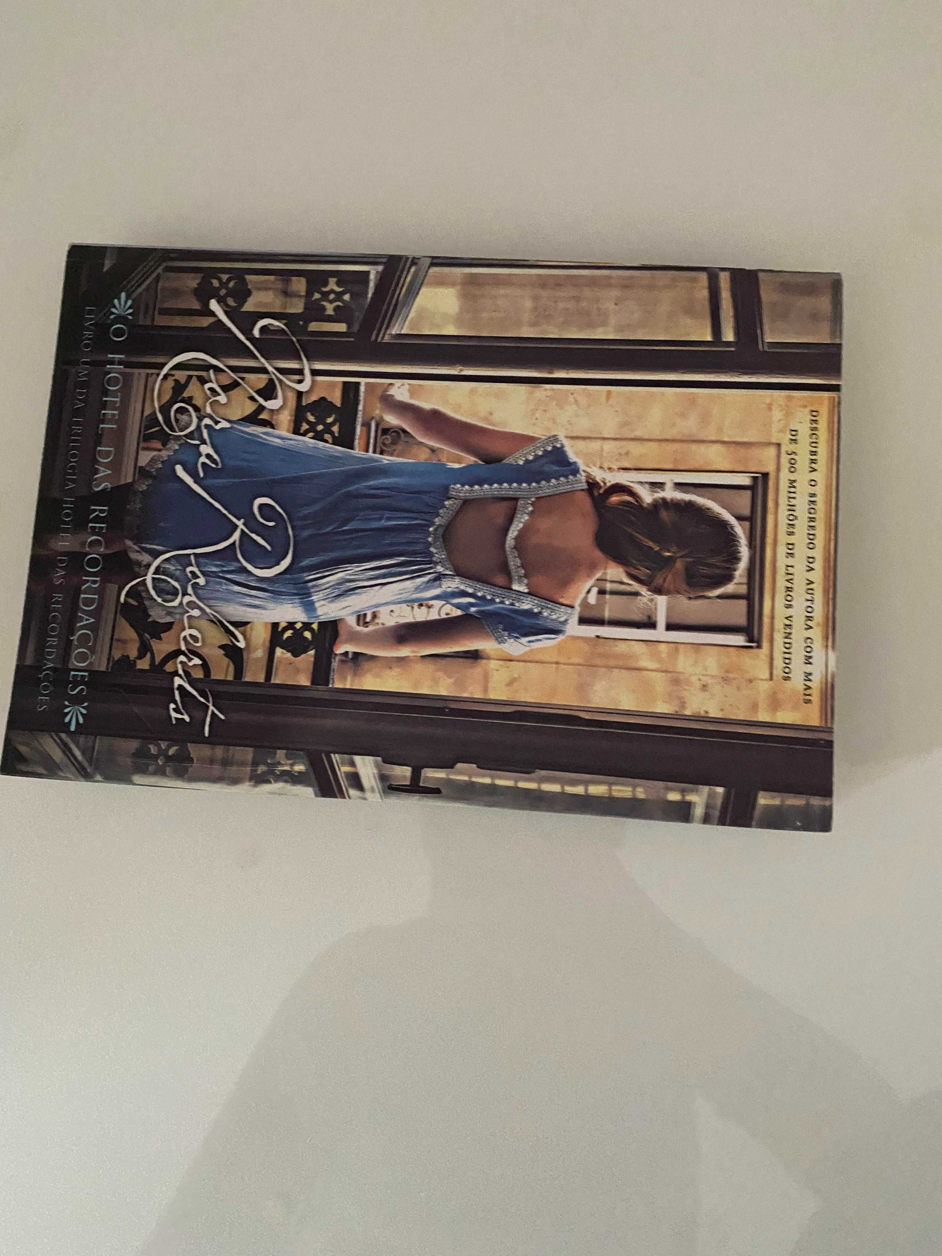 " O Hotel das Recordações " Nora Roberts - 8€