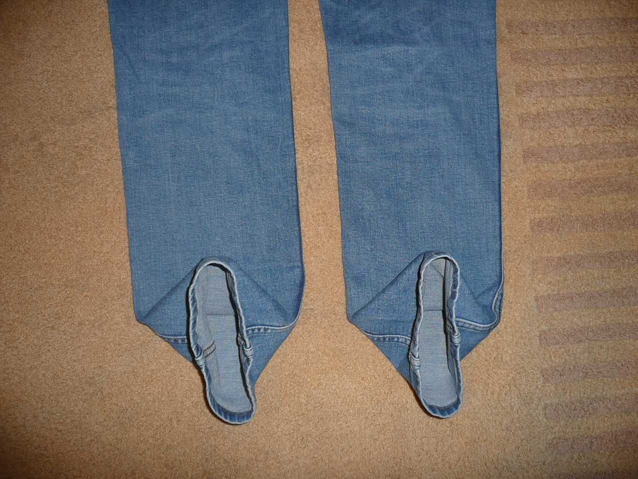 Spodnie dżinsy WRANGLER W32/L34=43/110cm jeansy