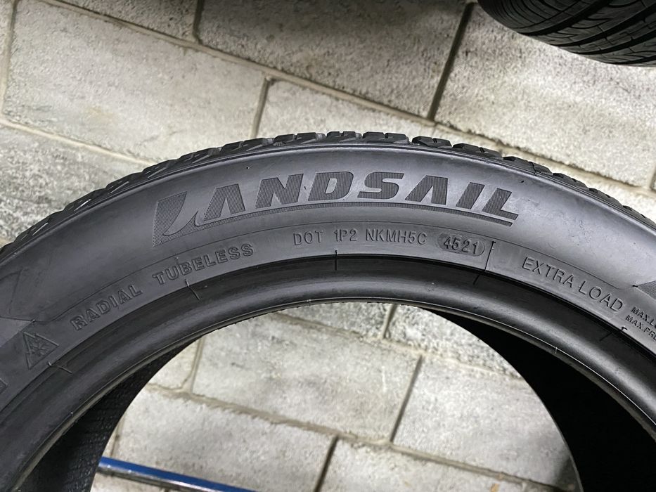 Всесезонні шини 215/50 R17 (95W) LANDSAIL