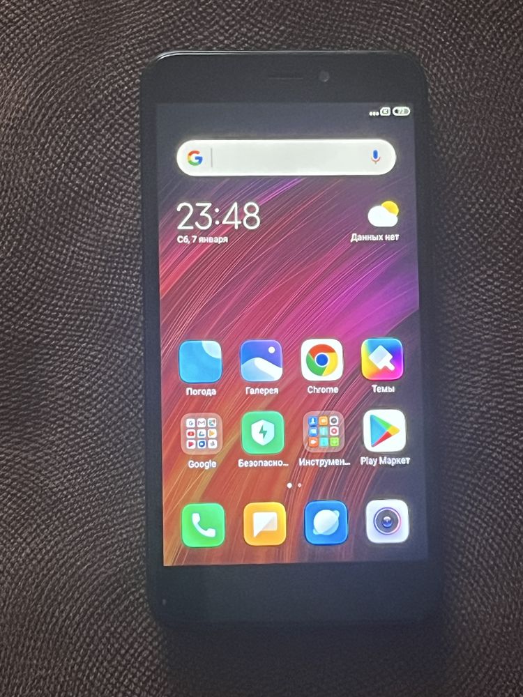Xiaomi Redmi 4X 3/32 черный, в золотом 2/16
