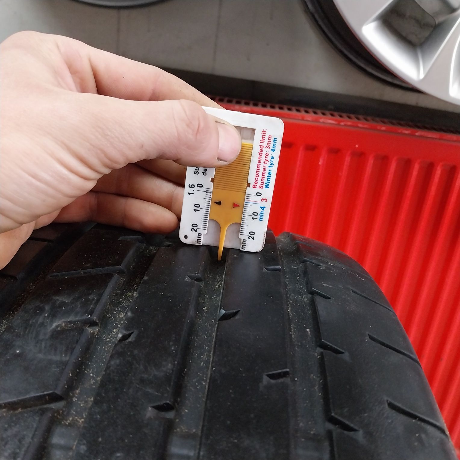 Opony Letnie Toyo 225/55R19 99V