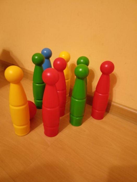 Kręgle zabawa dla dzieci