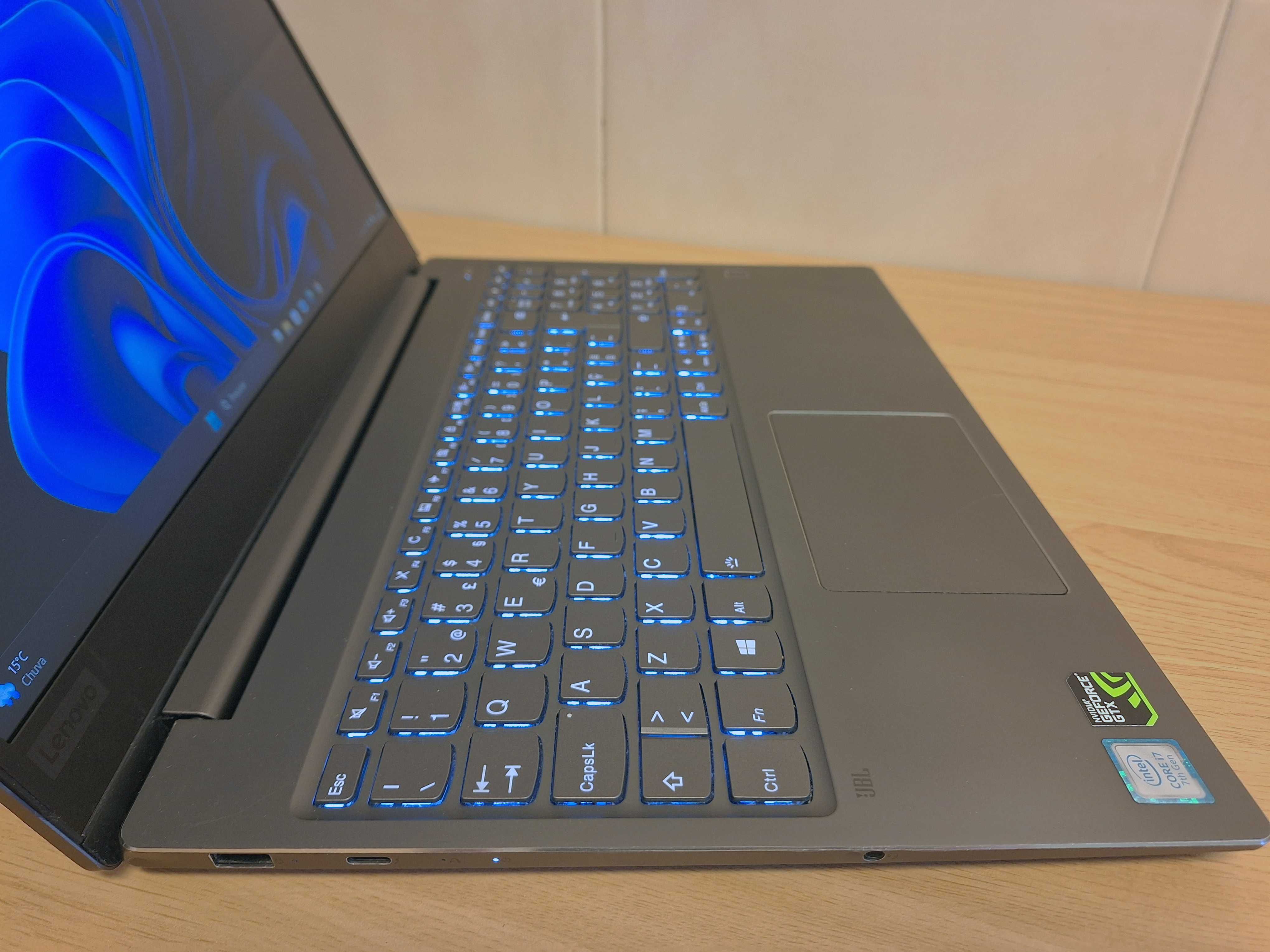 LENOVO Ideapad  i7 3.8Ghz SSD Nvme, gráfica 1050 Ti Max-Q,  jogos e 3D