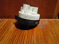 Hydrostat czujnik poziomu wody Whirlpool AWE 6519/P 46.19.71402.451-50