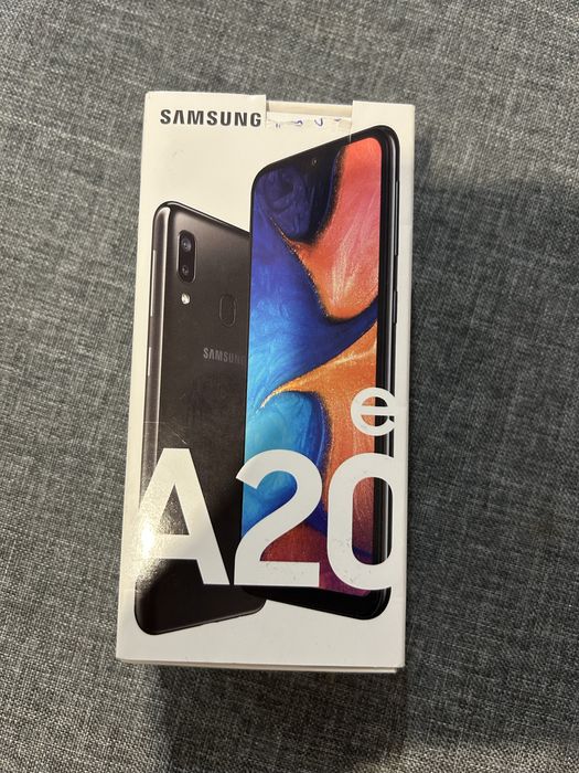 Samsung A20e w dobrym stanie
