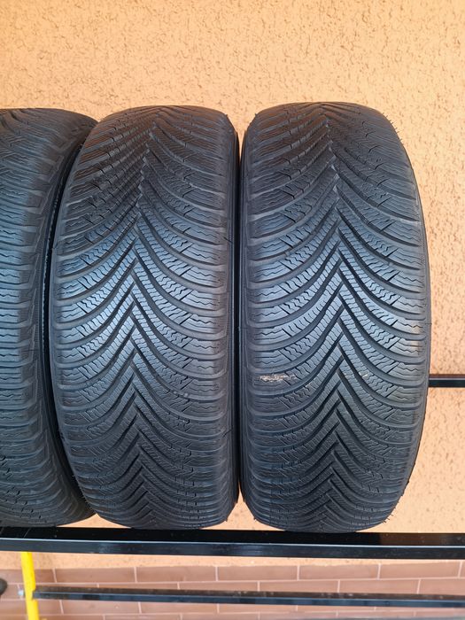Opony zimowe 205/60/16 Michelin