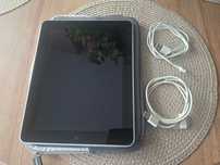 iPad pierwszej generacji srebrny