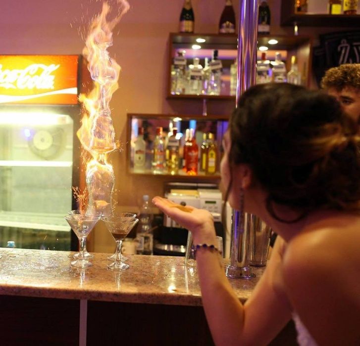 Obsługa barmańska imprez - barman na wesele