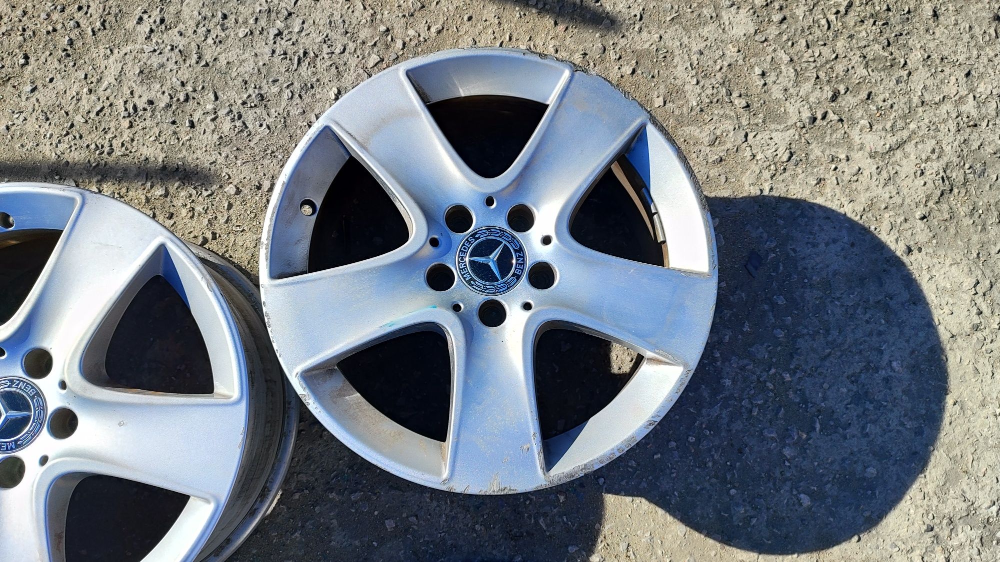 FELGI 17 MERCEDES   7,5X17 ET52,5 komplet