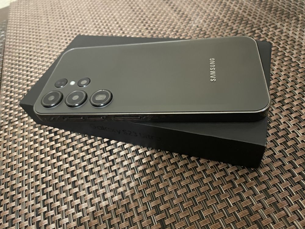 Samsung Galaxy S23 Ultra 12/256 BLACK
