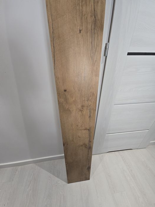 Gruby drewniany blat barowy / blat na wyspę - dąb, stan bardzo dobry