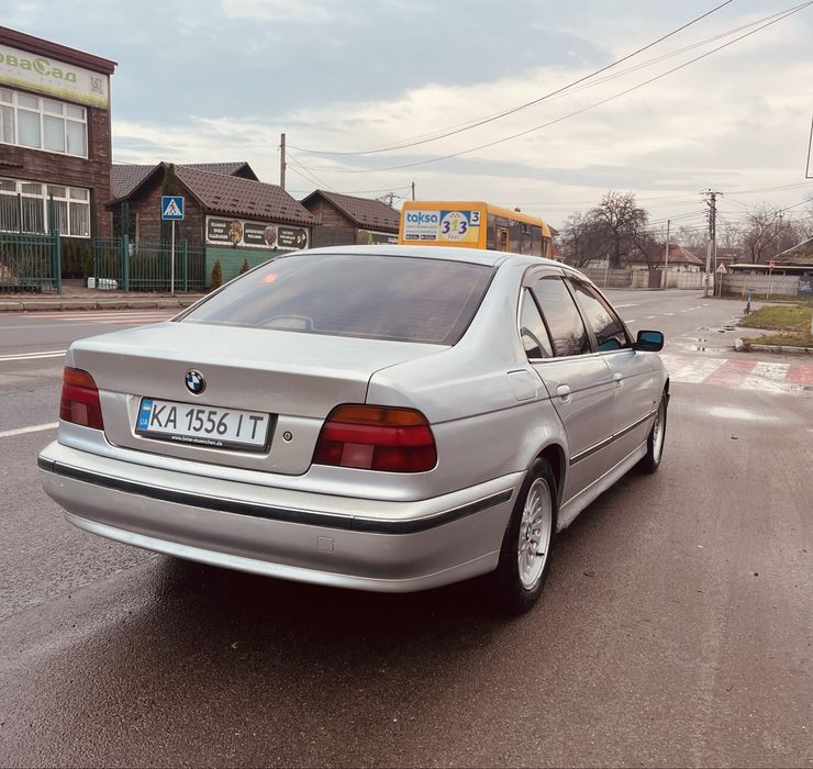 BMW 528 99 рік автомат