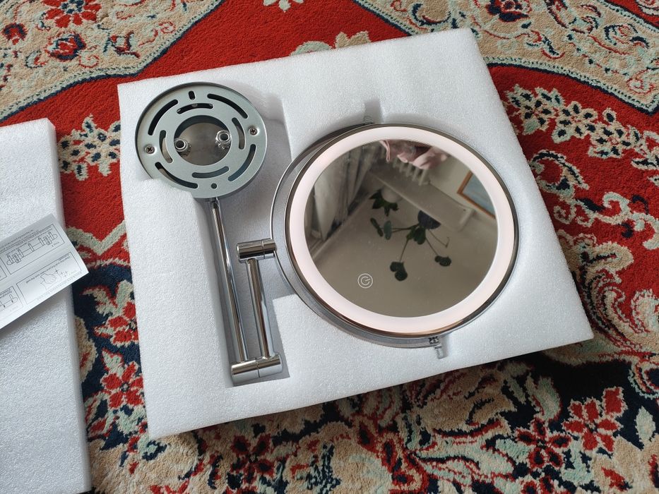 Lusterko lustro kosmetyczne powiększenie USB podświetlenie na ścianę