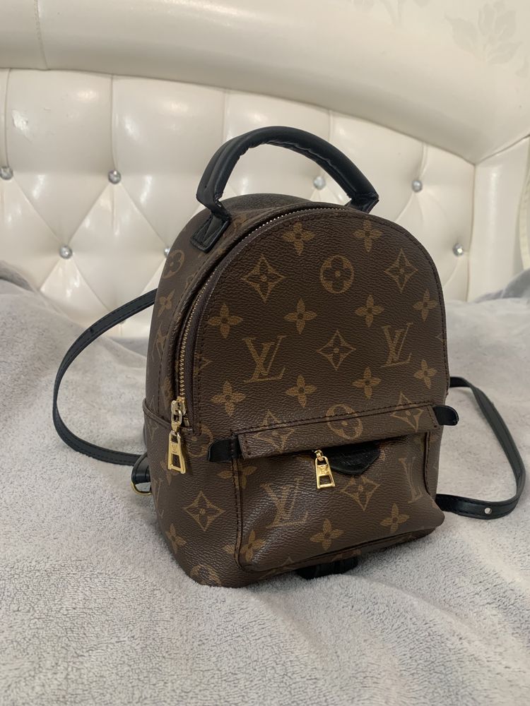 Рюкзак Louise Vuitton mini