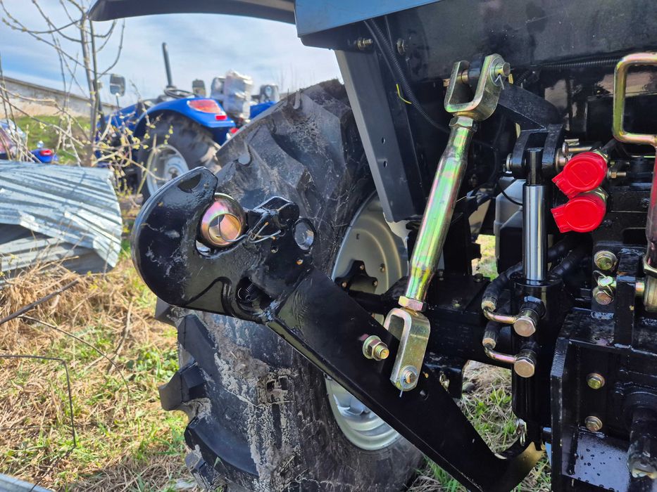 Трактор Скаут 404С новая модель 2025