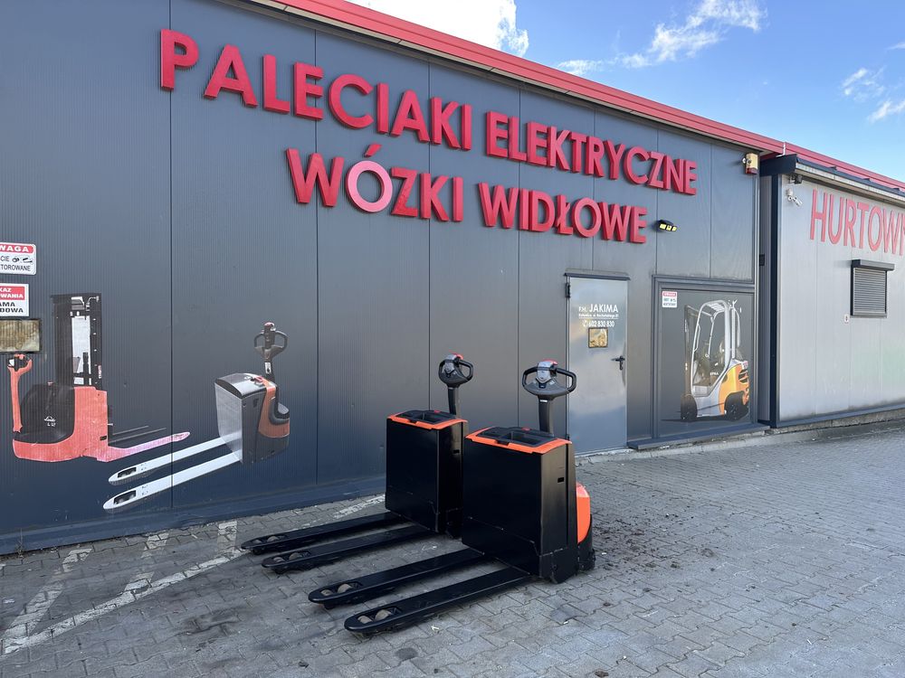 Paleciak elektryczny Toyota BT LWE 2016 r 1600 kg Jak Nowy