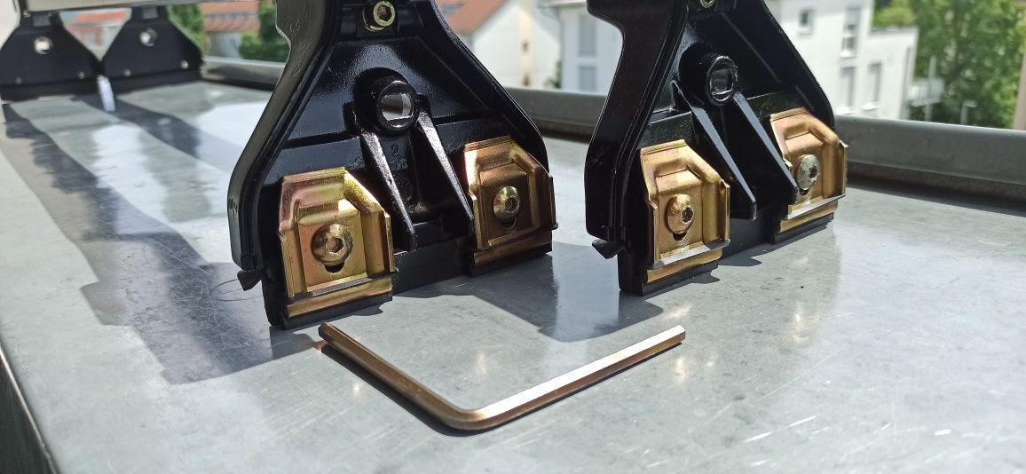 Bagażnik dachowy Thule  Opel Corsa C B Astra F