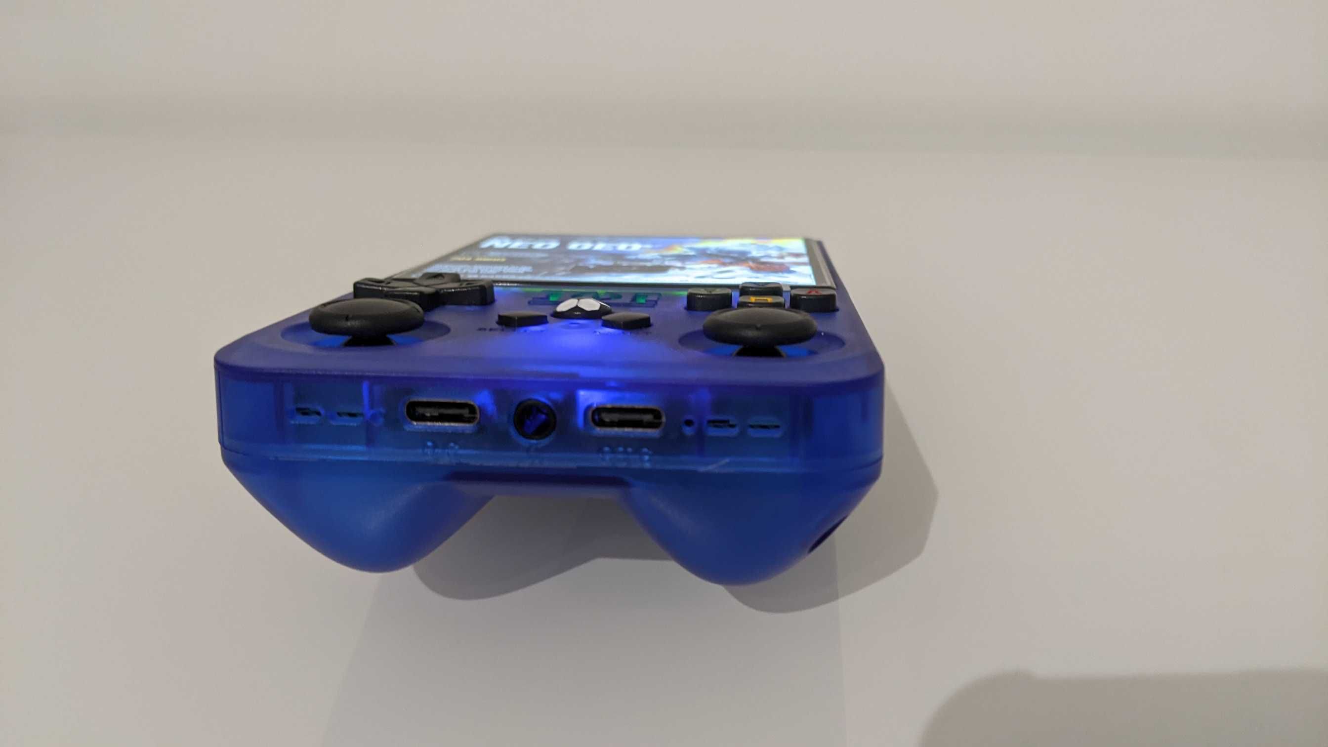 Consola R36 Max - Consola de jogos retro/antigos - Ecra de 4''