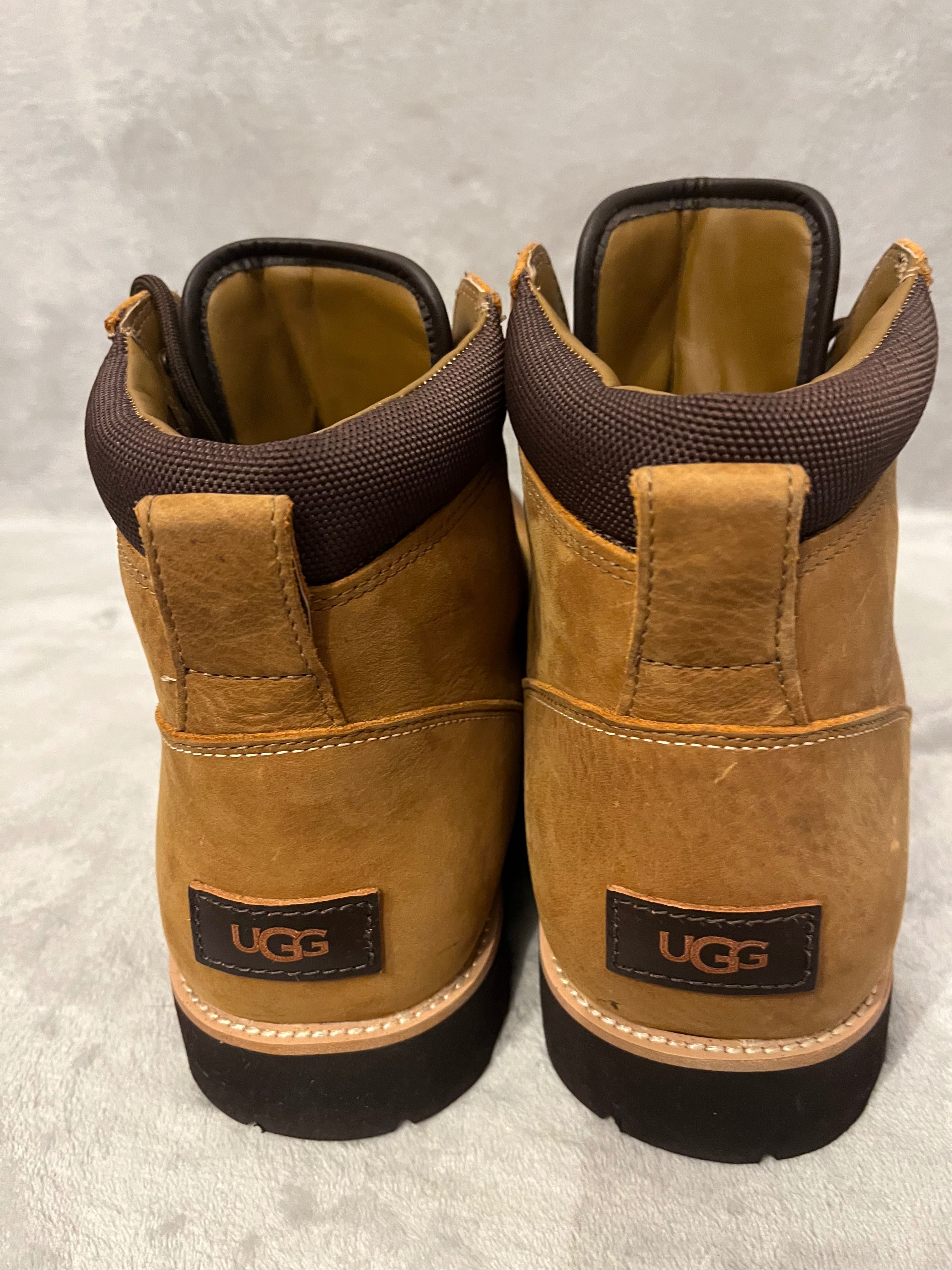 Orginalne trapery męskie ugg