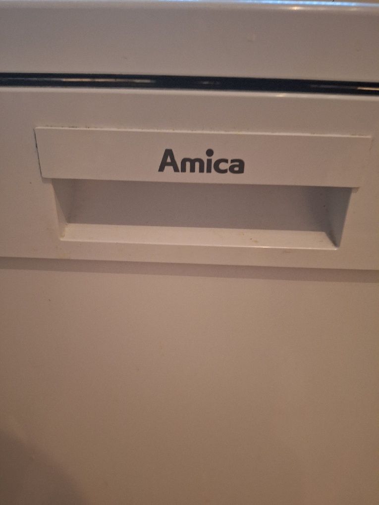Sprzedam zmywarkę