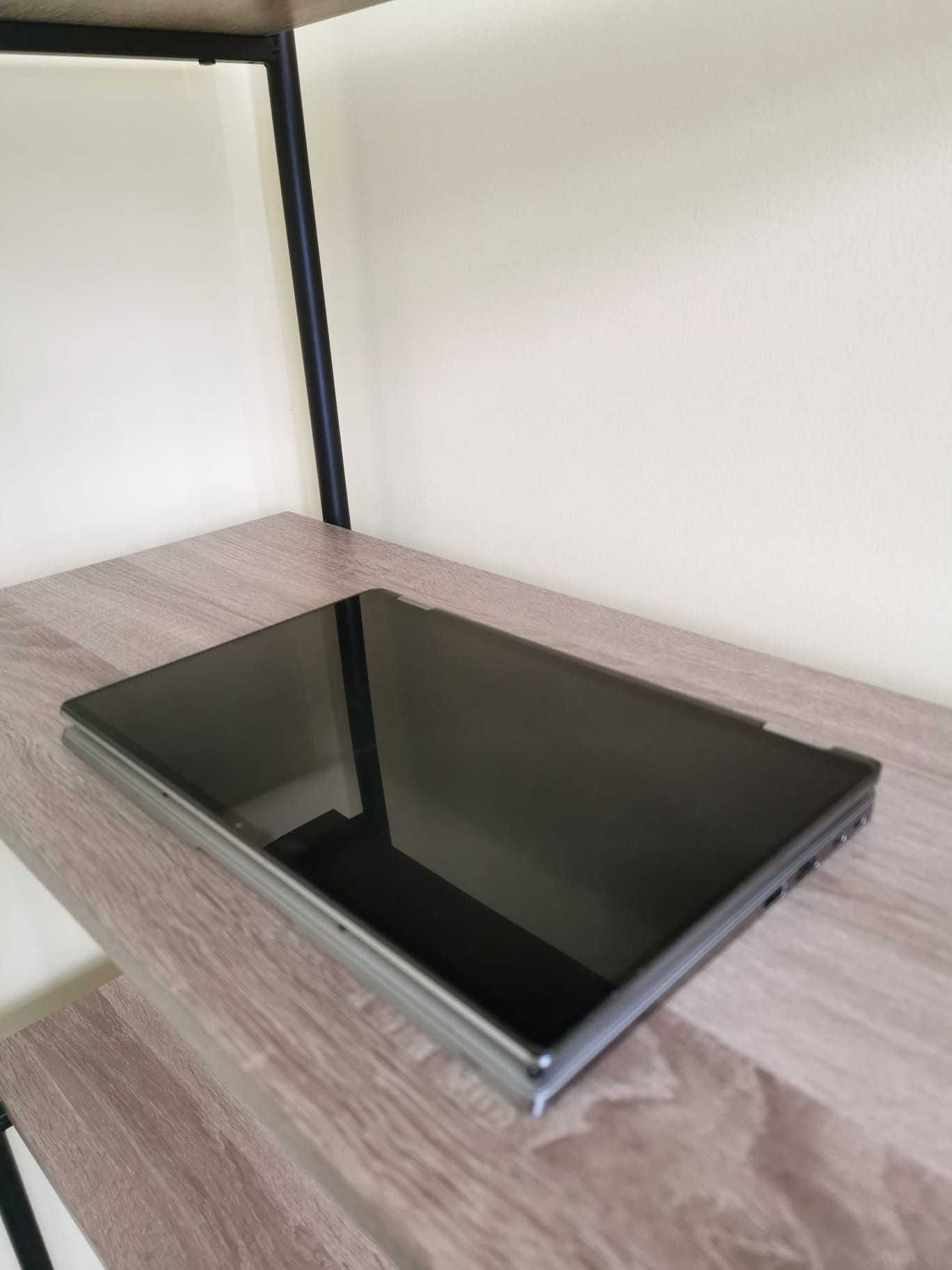 Laptop Dell Latitude 7400 2in1