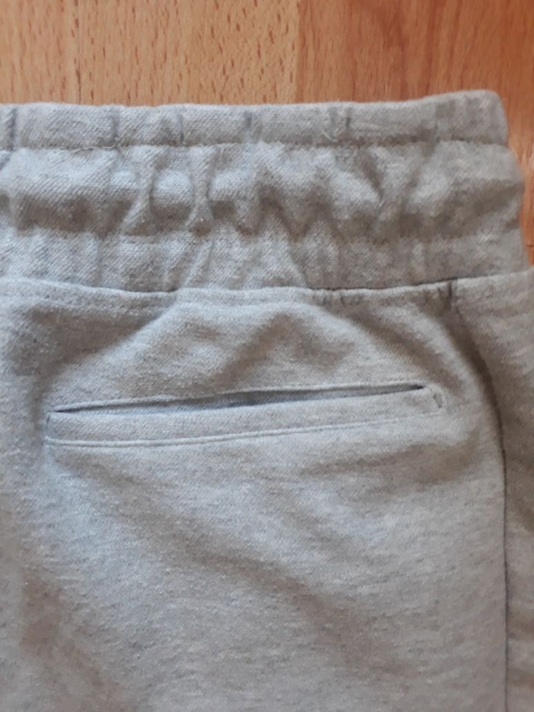 Dresowe spodnie Pierre Cardin rozmiar L