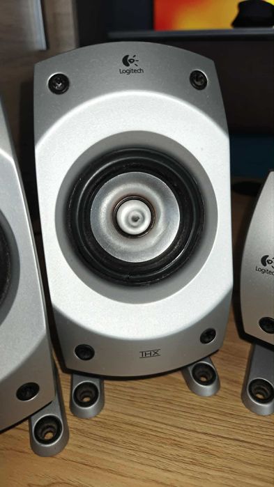 Logitech Z-5500 (Satelitki + Centralny)