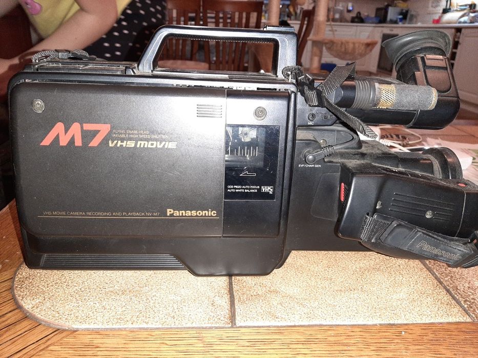 Klasyk Kamera video VHS Panasonic NV-M7 okazja