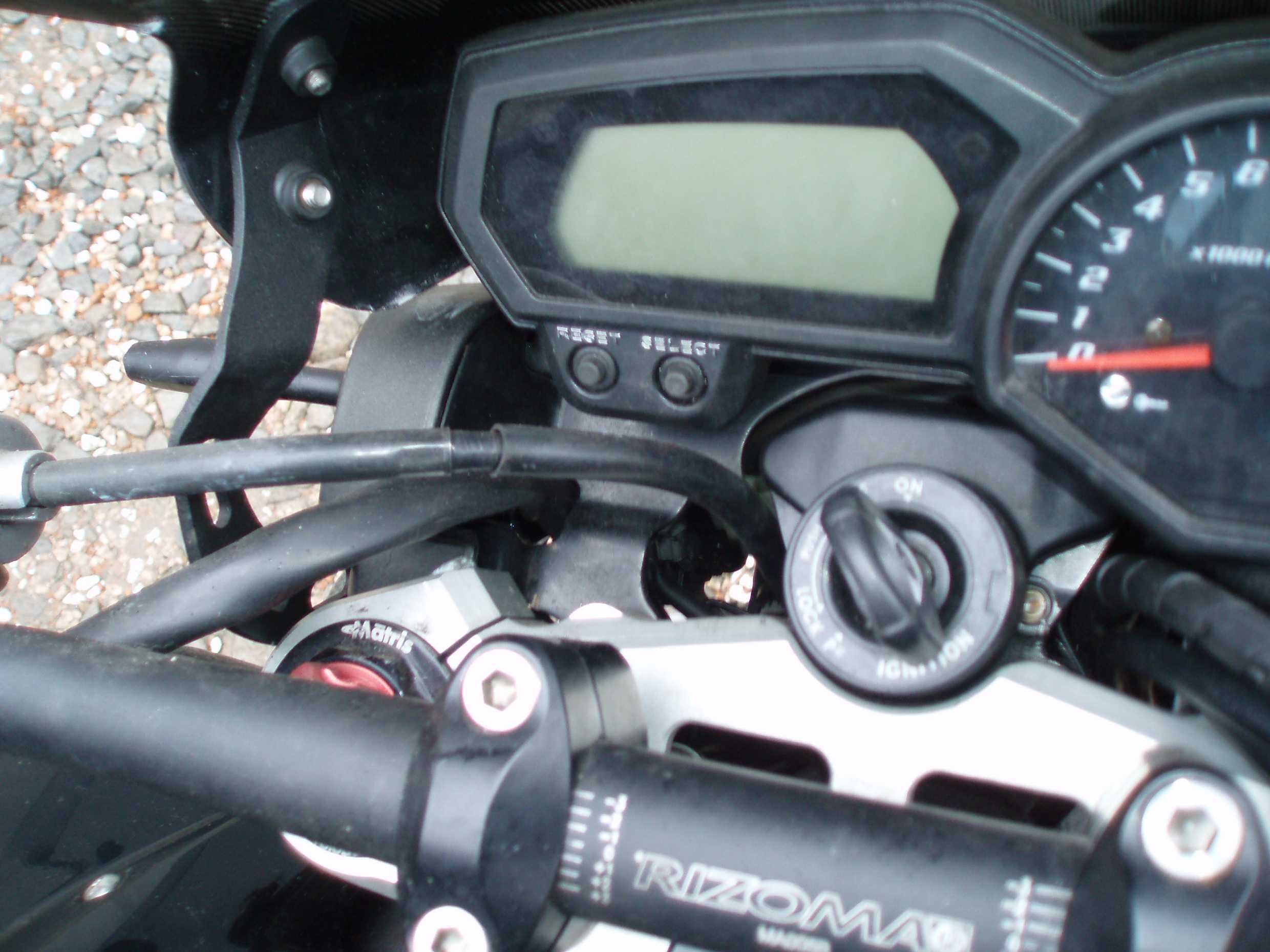 YAMAHA FZ1 стрит
